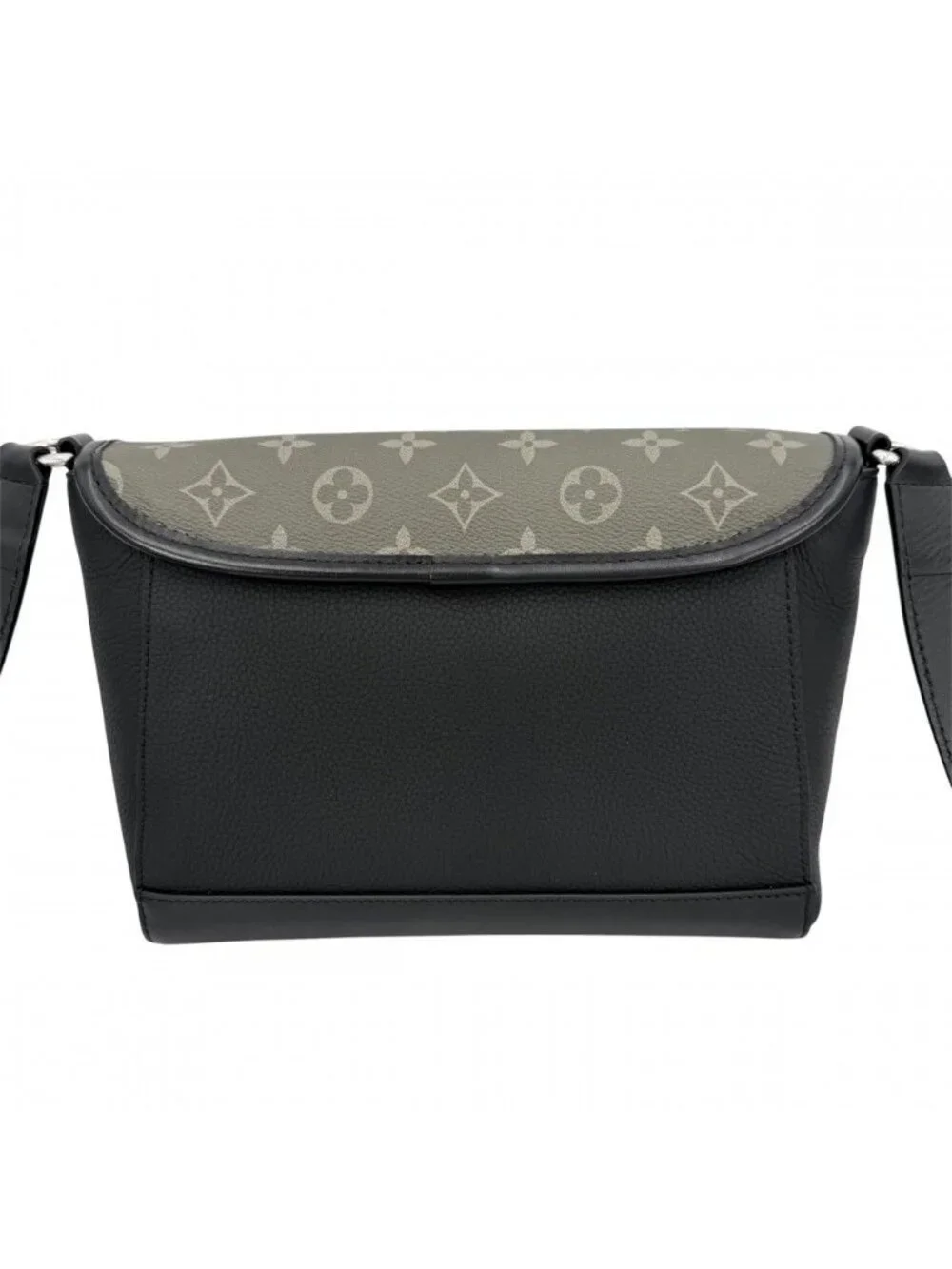 Louis Vuitton Shoulder Bag Pulse Messenger Crossbody Monogram Canvas Khaki